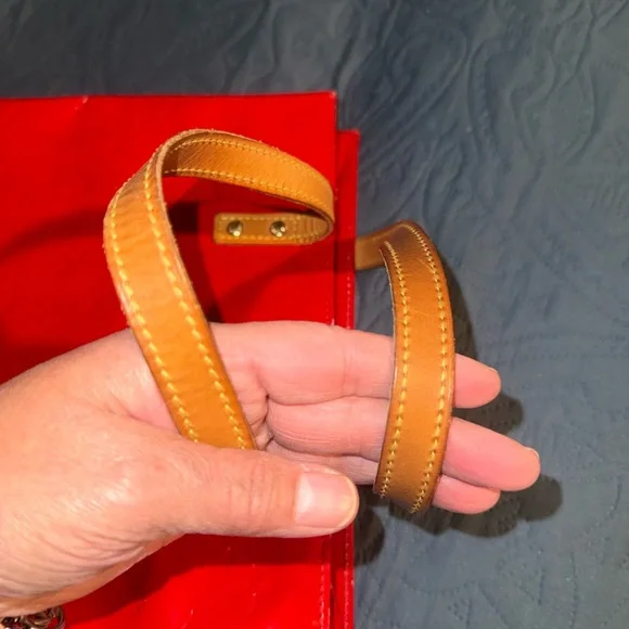 Louis Vuitton Red Vernis leather shoppers Tote Bag - Picture 5 of 10